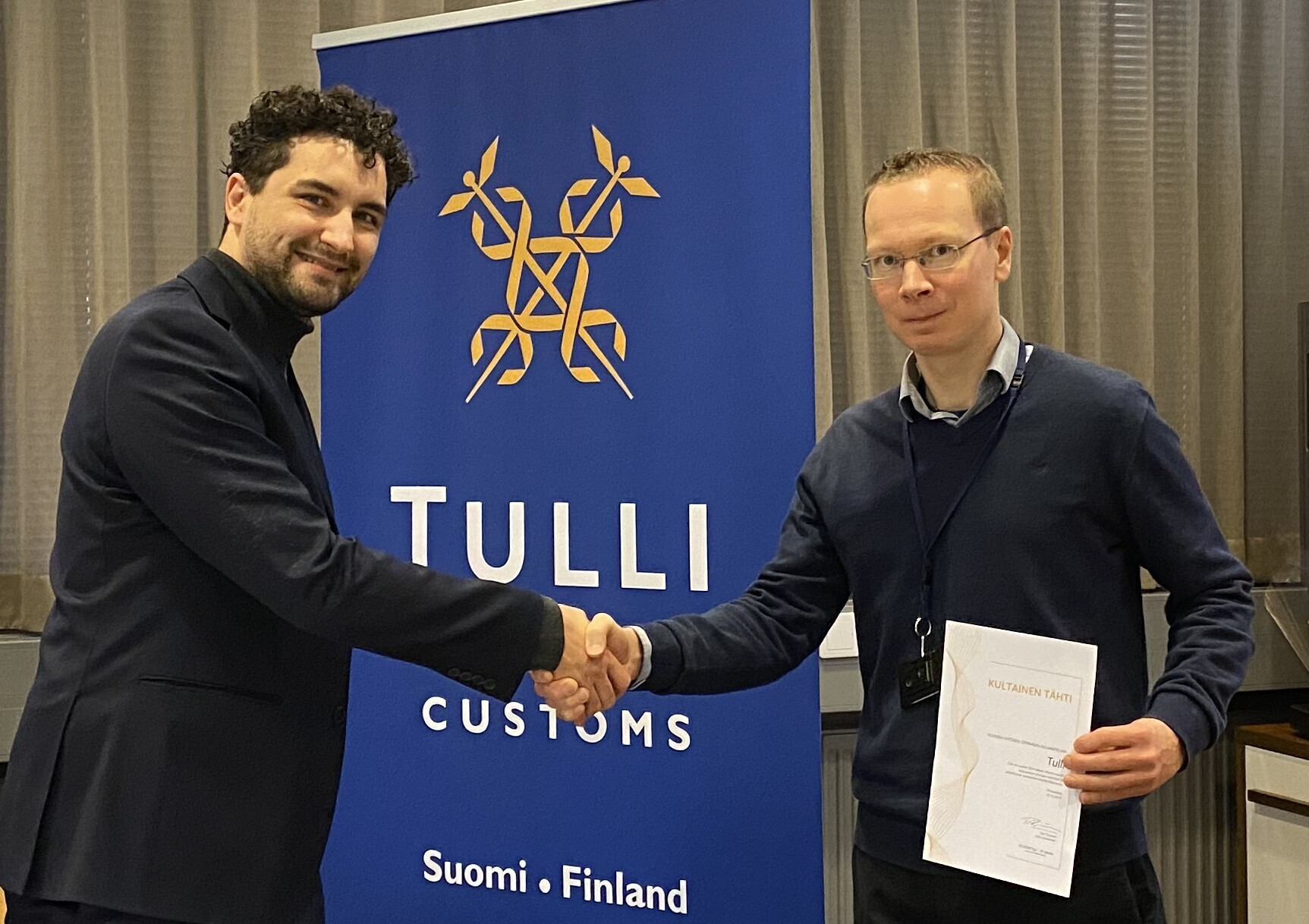 kultainen tähti tulli